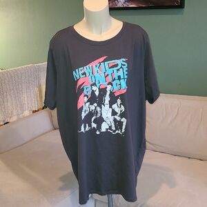 NKOTB Graphic Tee in Black, Size 4X